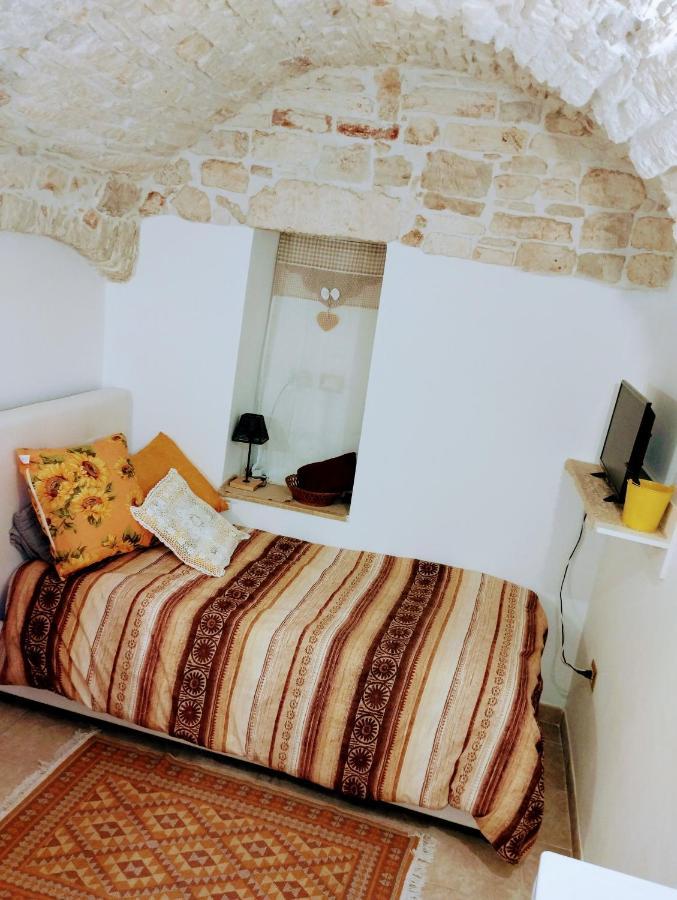 Al Bianco Nido White Stone Apt In Martina Franca Exterior photo